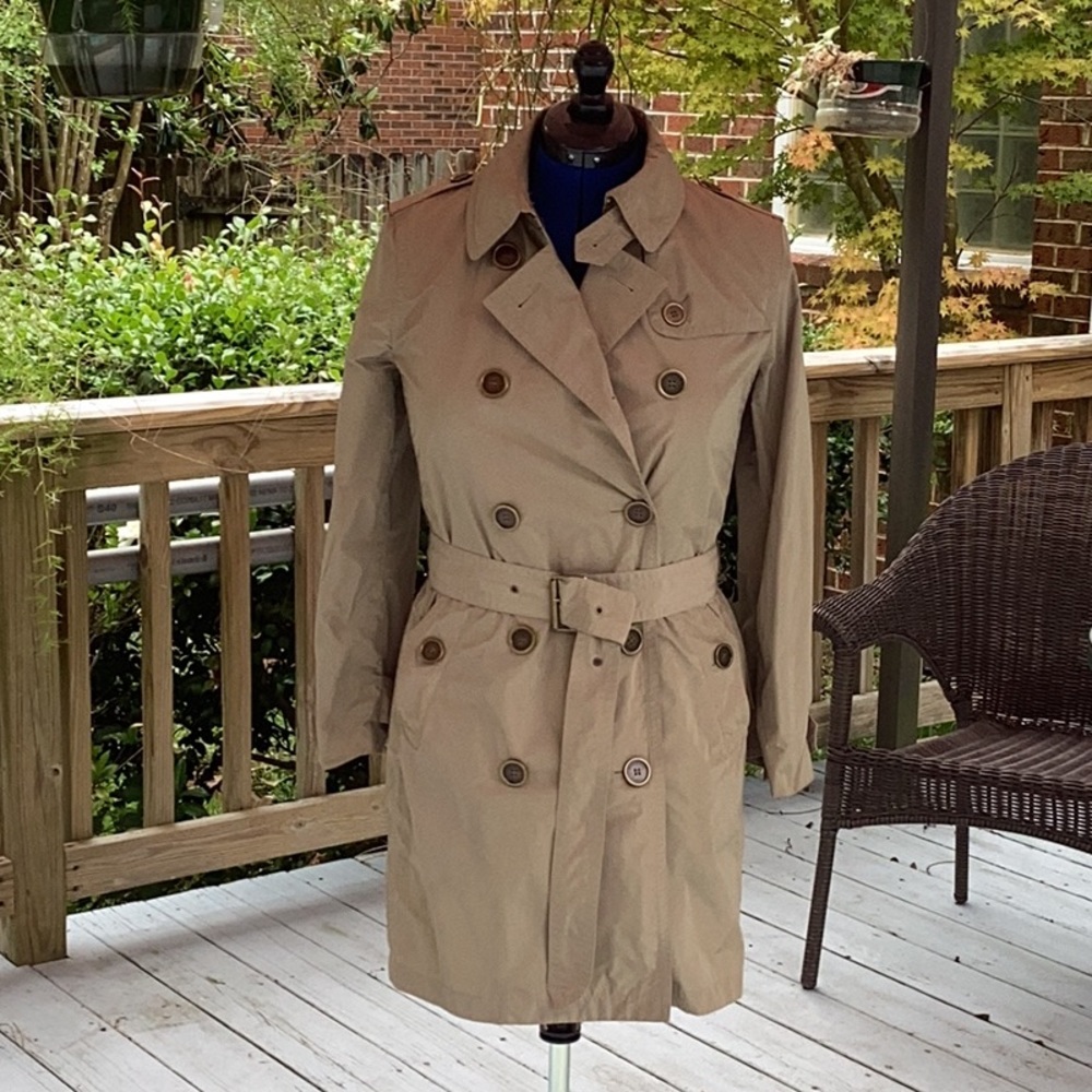 BURBERRY BRIT Trench Coat Double Breasted Authentic, great condition, size US 12